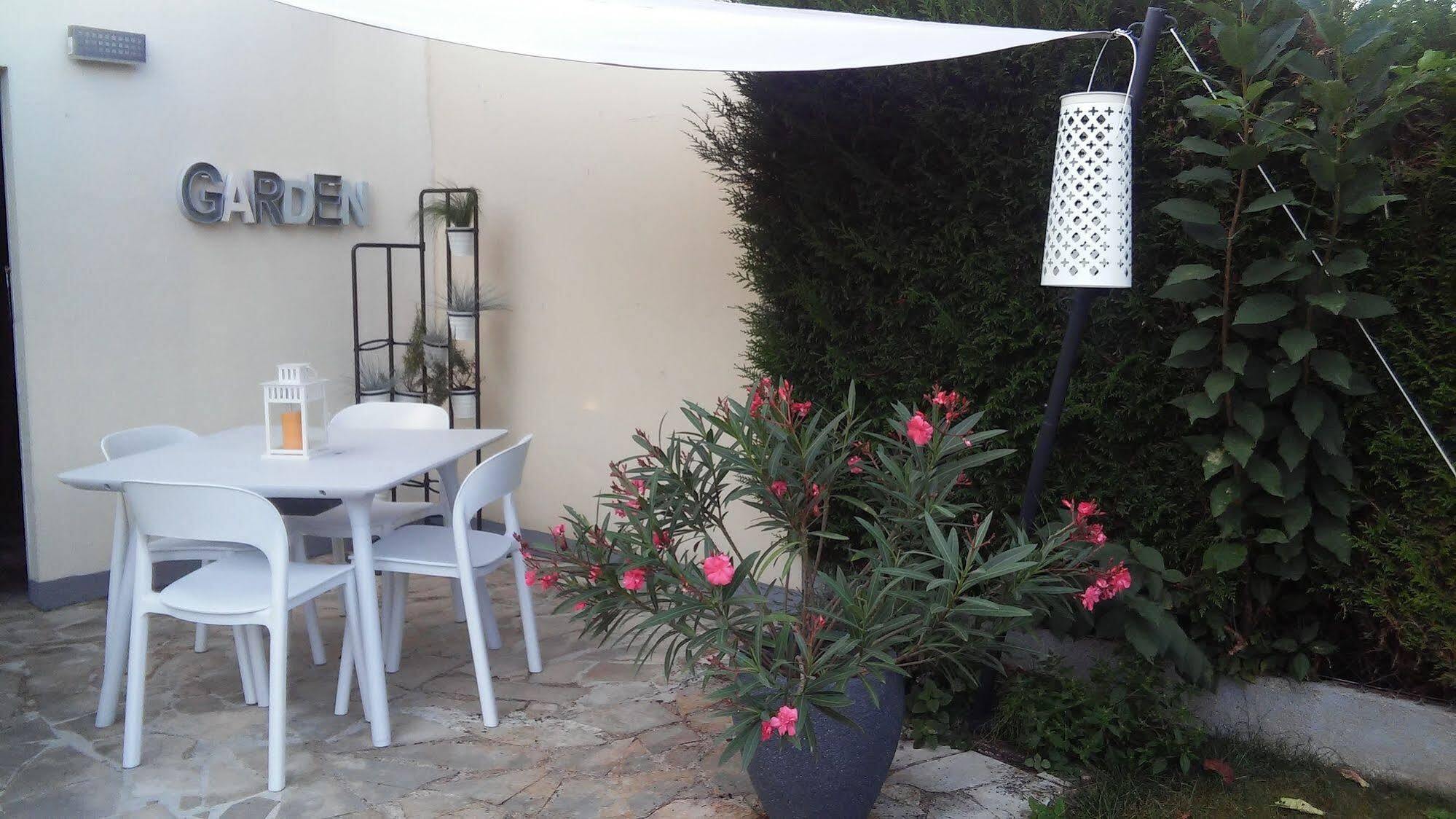 La Villa Pop Joué-lés-Tours Exterior foto